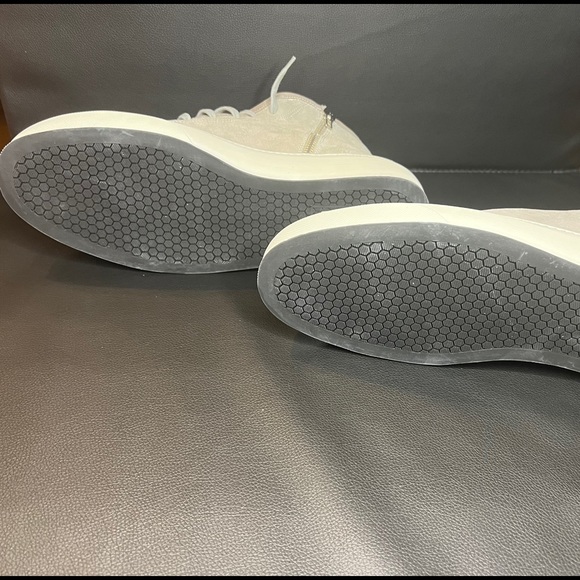 P448 hightop sz12. Brand new in box - Picture 7 of 7